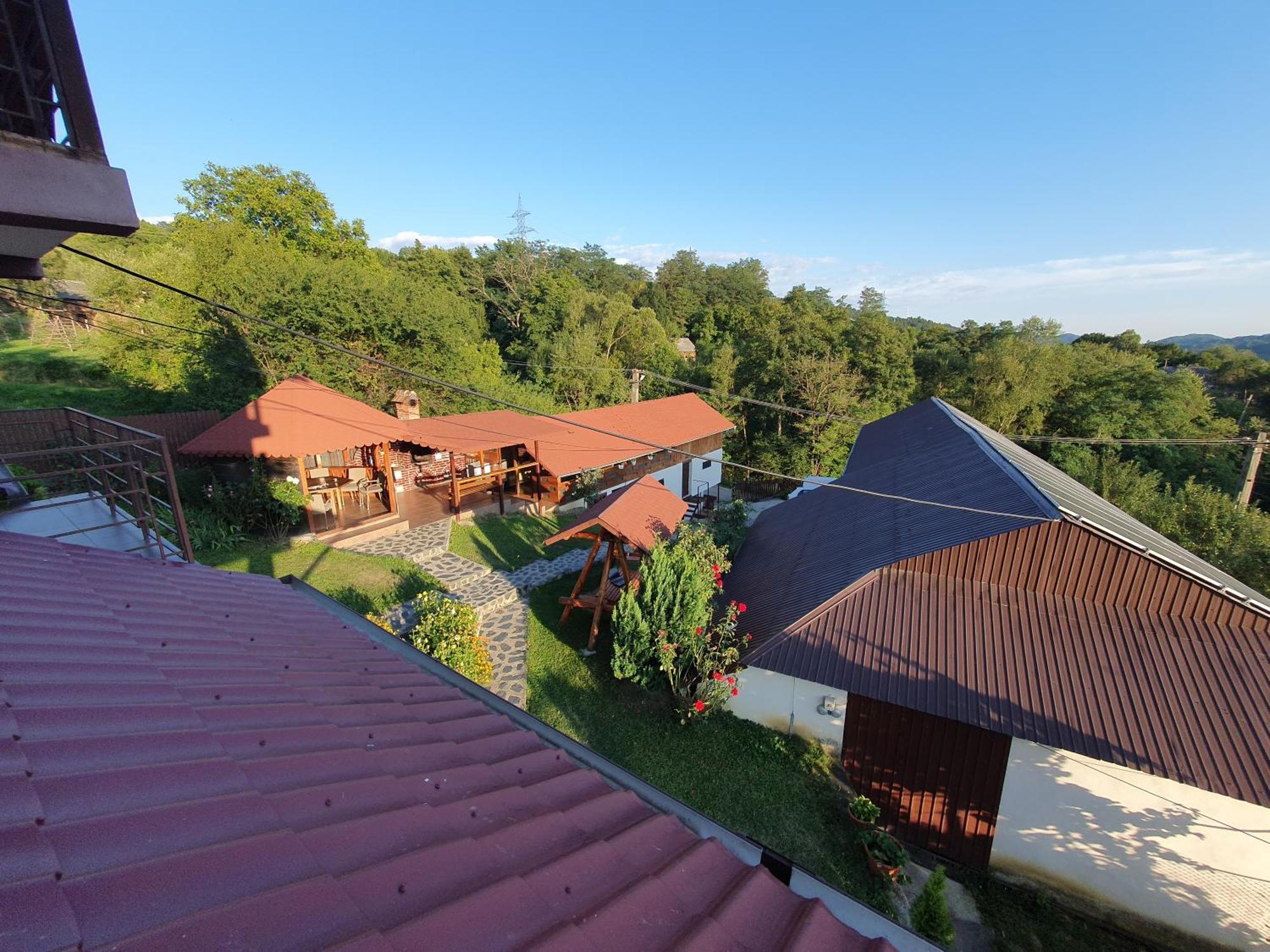 ホテル Casa Silvia Căpăţîneni-Ungureni エクステリア 写真